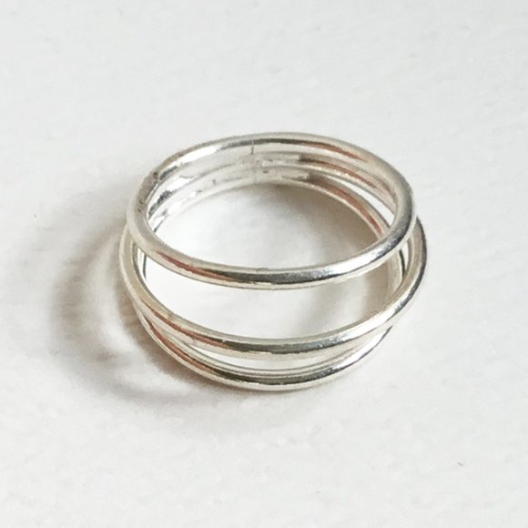 925 Sterling Silver Triple Band Minimalist Ring Size 5.75 - Picture 4 of 7